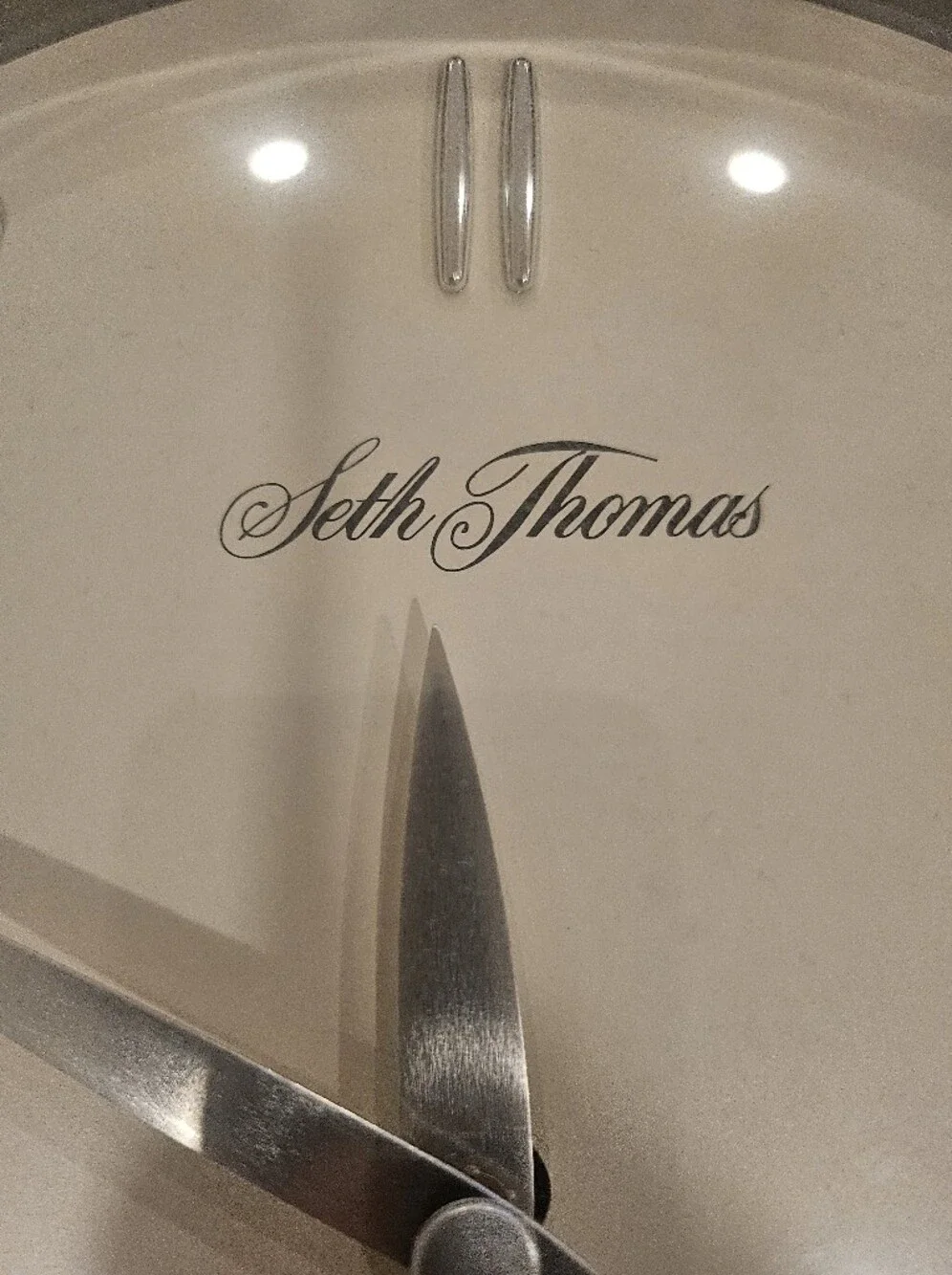 Seth Thomas Silver Quartz Wall Clock - Modern Minimalist Design